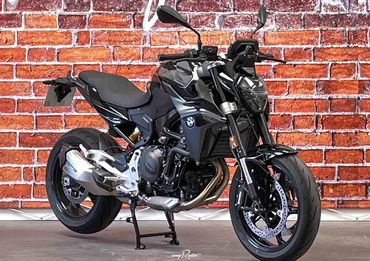 Vannes KTM 890 Adventure A2 motorcycle rental 15293