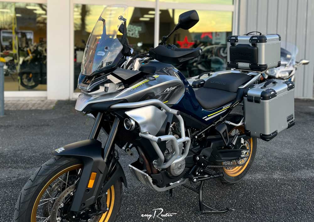 Location Moto Granville Yamaha MT09 Tracer 1