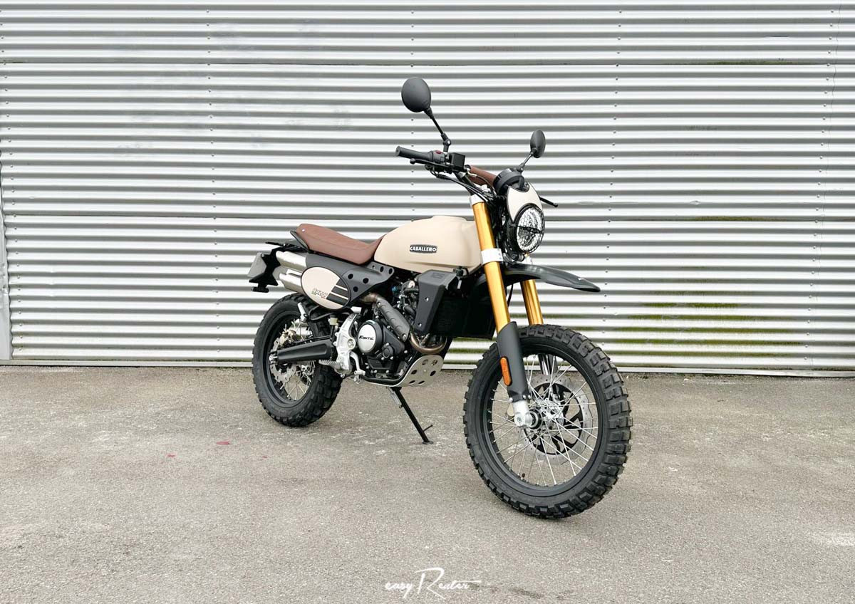 Chambourcy Fantic 125 Scrambler motorcycle rental 14719