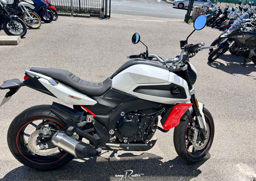 Location Moto Granville Yamaha MT09 Tracer 1
