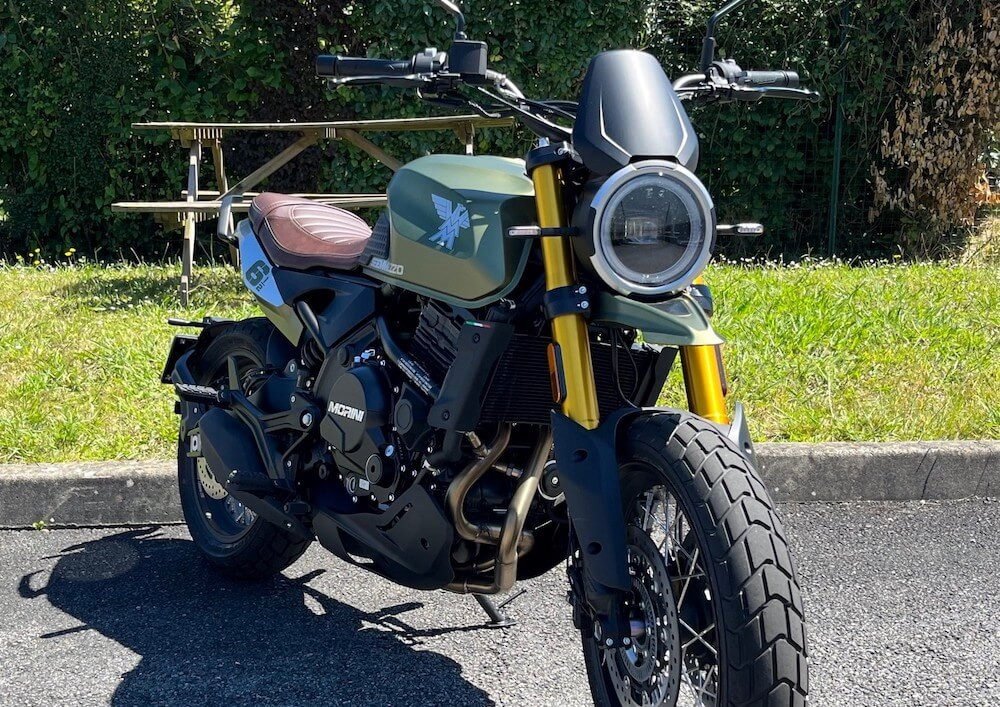 Pau Ducati Multistrada V4 S Radar motorcycle rental 18348