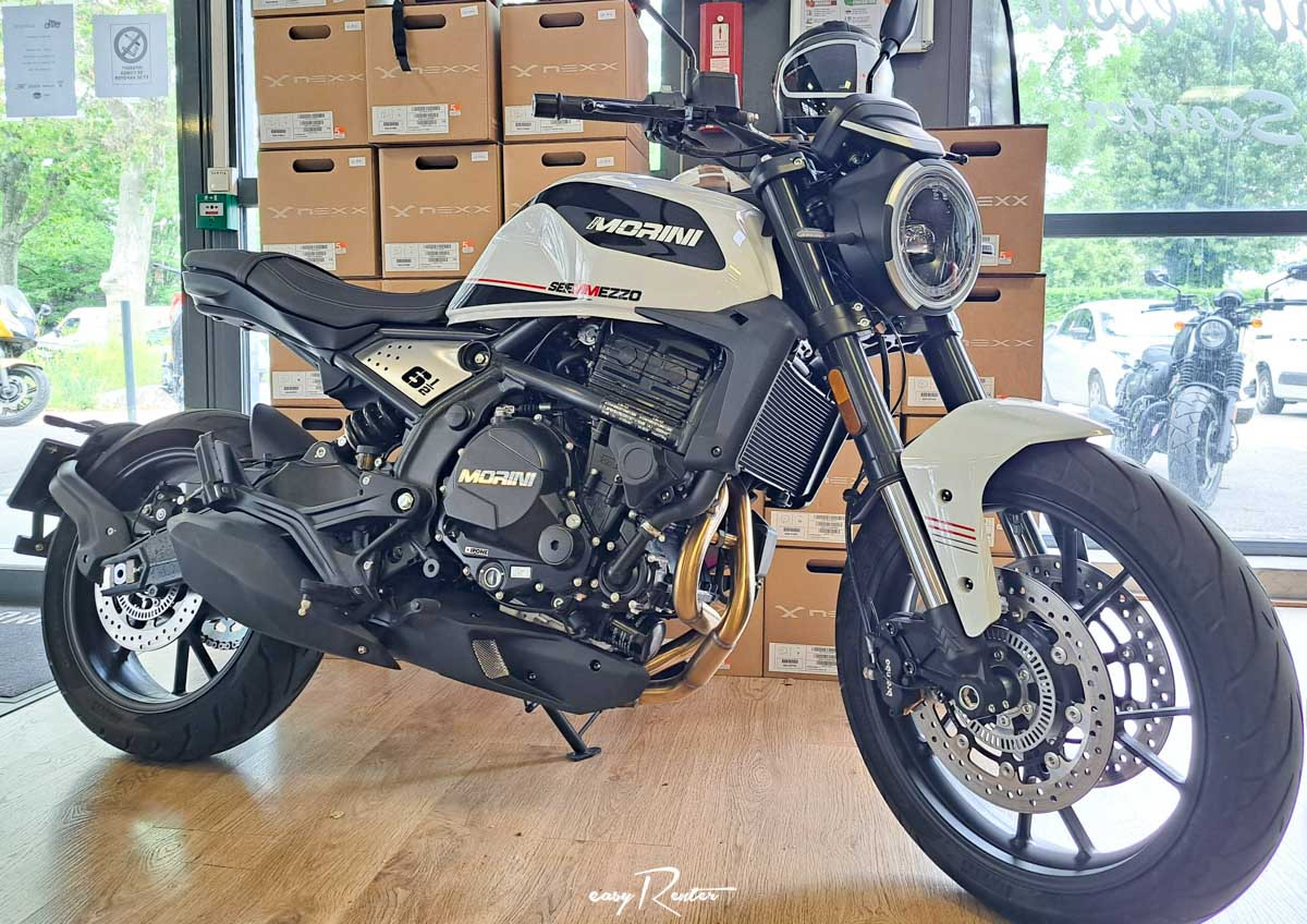 Location Moto Granville Yamaha MT09 Tracer 1