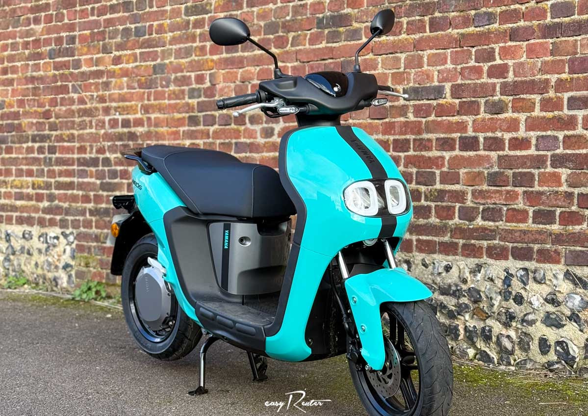 Evreux Yamaha Tracer 700 A2 motorcycle rental 14622