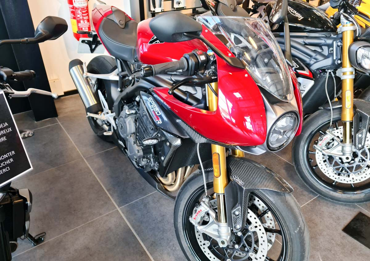 Location moto Saint-Lô Triumph Bonneville 1