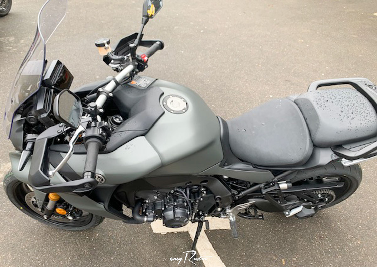 Location moto Laval Yamaha MT07 1