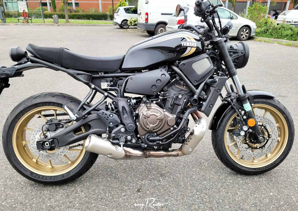 Montauban Yamaha MT07 A2 motorcycle rental 15663