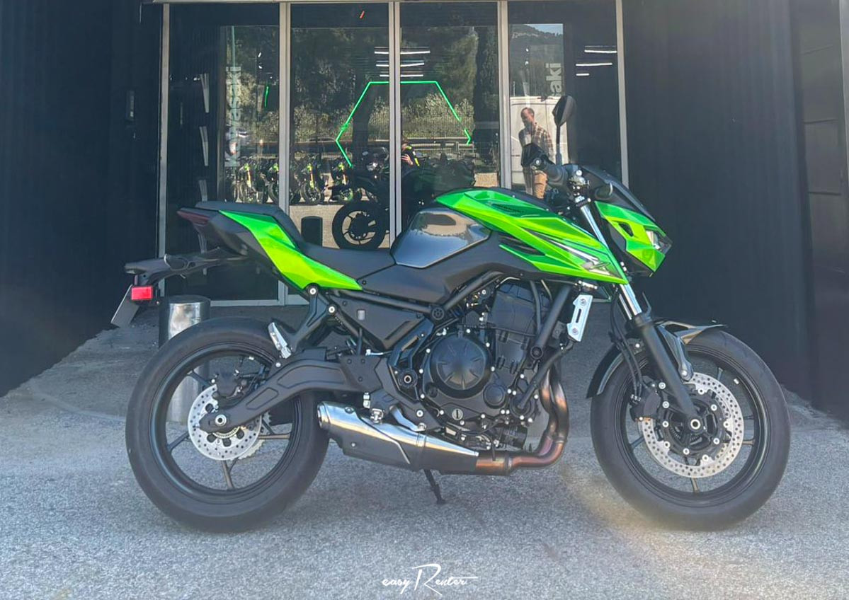 Location moto Laval Yamaha MT07 1