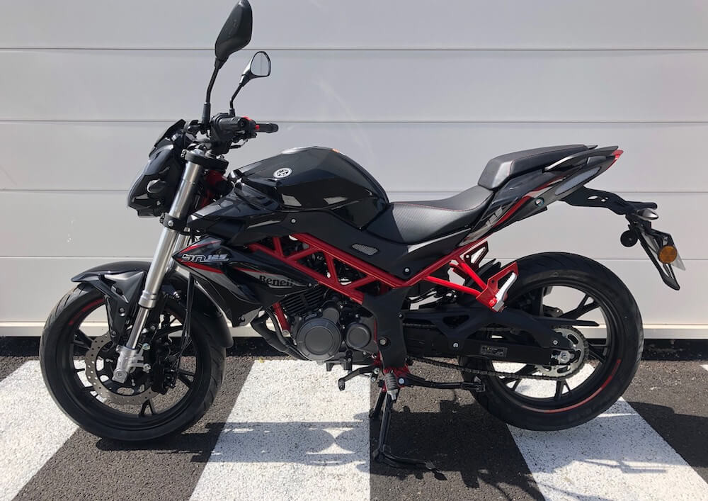 location moto electrique Valence Zero Motorcycles S (Streetfighter) 1