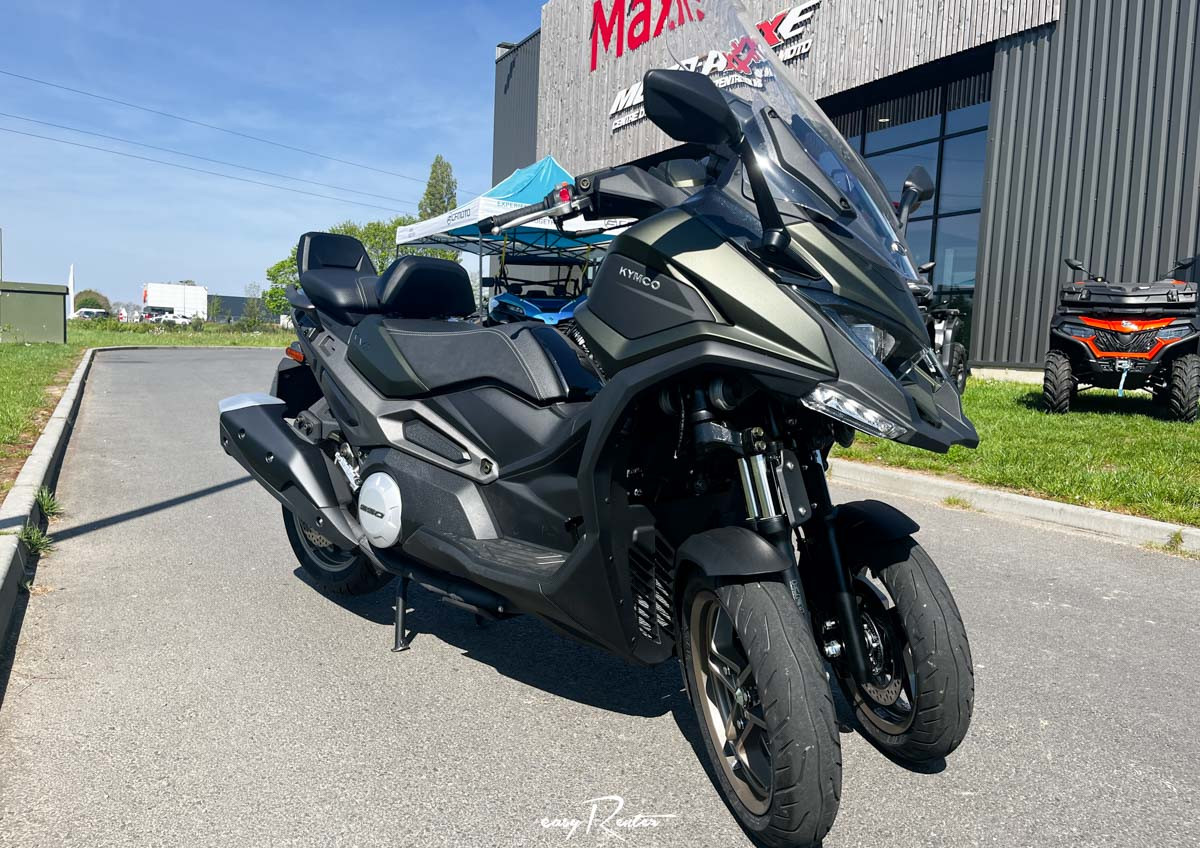 Location Moto Granville Yamaha MT09 Tracer 1