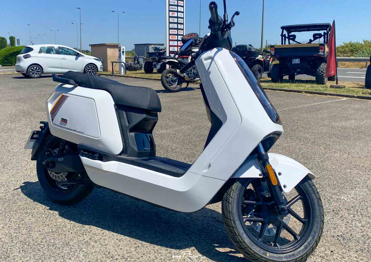 location moto metz honda 500 cbr