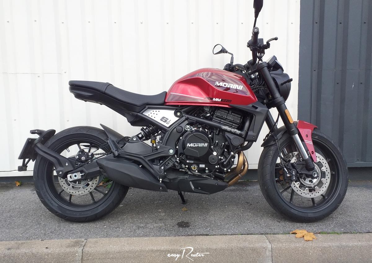 Pierrelaye Royal Enfield 650 Continental GT A2 motorcycle rental 16022