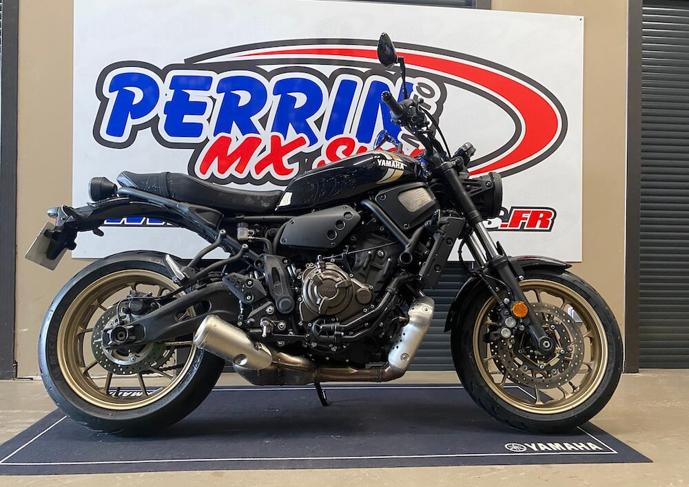 Location moto Laval Yamaha MT07 1