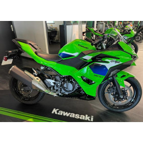 motorcycle rental Kawasaki Ninja 500 SE