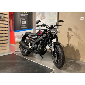 motorcycle rental Yamaha XSR 125
