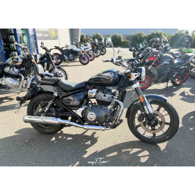 motorcycle rental Royal Enfield Super Meteor 650 A2