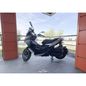 motorcycle rental Aprilia SR GT 125