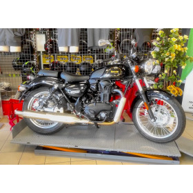 motorcycle rental Benelli Imperiale 400 A2