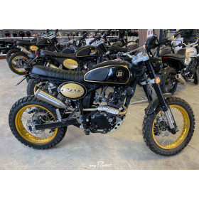 motorcycle rental Bullit Hero 125