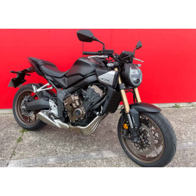 motorcycle rental Honda CB650R E-Clutch A2