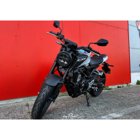 motorcycle rental Honda CB 125 R
