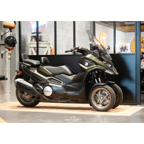 motorcycle rental Kymco CV3