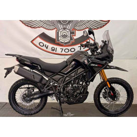 motorcycle rental Cyclone RX2 125
