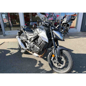 motorcycle rental Honda CB750 Hornet