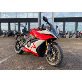 motorcycle rental Mash K 750