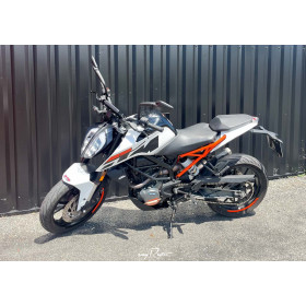 motorcycle rental KTM 125 Duke