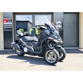motorcycle rental Kymco CV3 A2