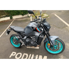 motorcycle rental Yamaha MT-09