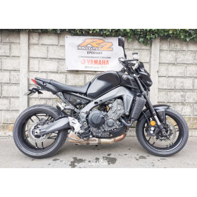 motorcycle rental Yamaha MT-09 Full