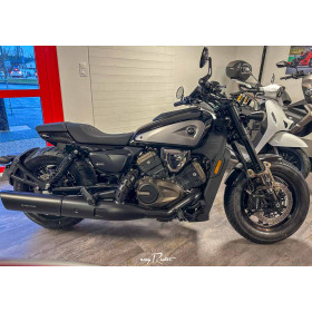 motorcycle rental QJ Motor SRV 600 V4 A2