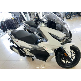 motorcycle rental Orcal Astor 125cc