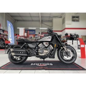 motorcycle rental QJ Motor SRV 600 V4 A2