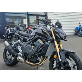 motorcycle rental QJ Motor SRK 800 Dark A2