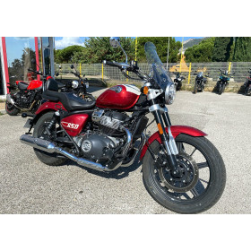 motorcycle rental Royal Enfield Super Meteor 650 A2