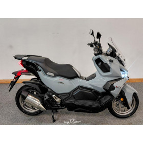 motorcycle rental Sym 125 ADX