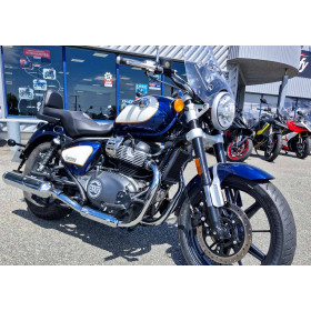 motorcycle rental Royal Enfield Super Meteor 650 A2