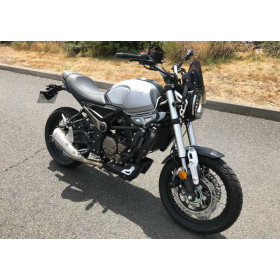 motorcycle rental Voge 300 AC A2