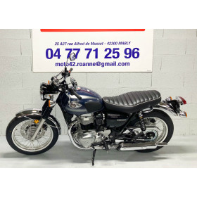 motorcycle rental Kawasaki W800 A2