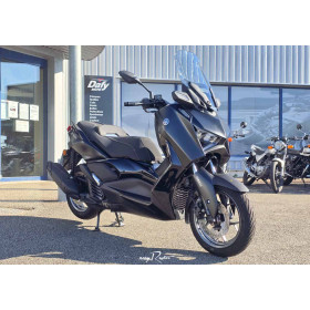 motorcycle rental  Yamaha X-Max 125 Tech Max
