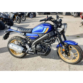 motorcycle rental Yamaha XSR 125