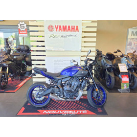 motorcycle rental Yamaha MT07 A2