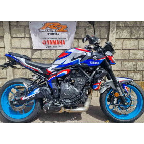 motorcycle rental Yamaha MT07 GP Le Mans A2