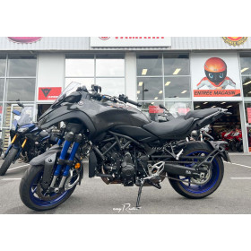 motorcycle rental Yamaha Niken 900 GT