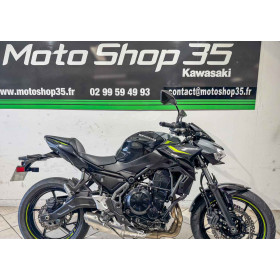 motorcycle rental Kawasaki Z650 A2