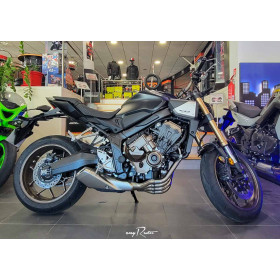 motorcycle rental Honda CB650R E-Clutch A2