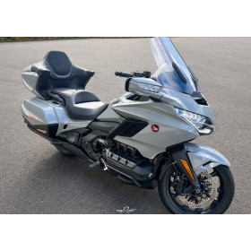 motorcycle rental Honda GL1800 Gold Wing