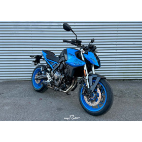 motorcycle rental Suzuki GSX-8S A2